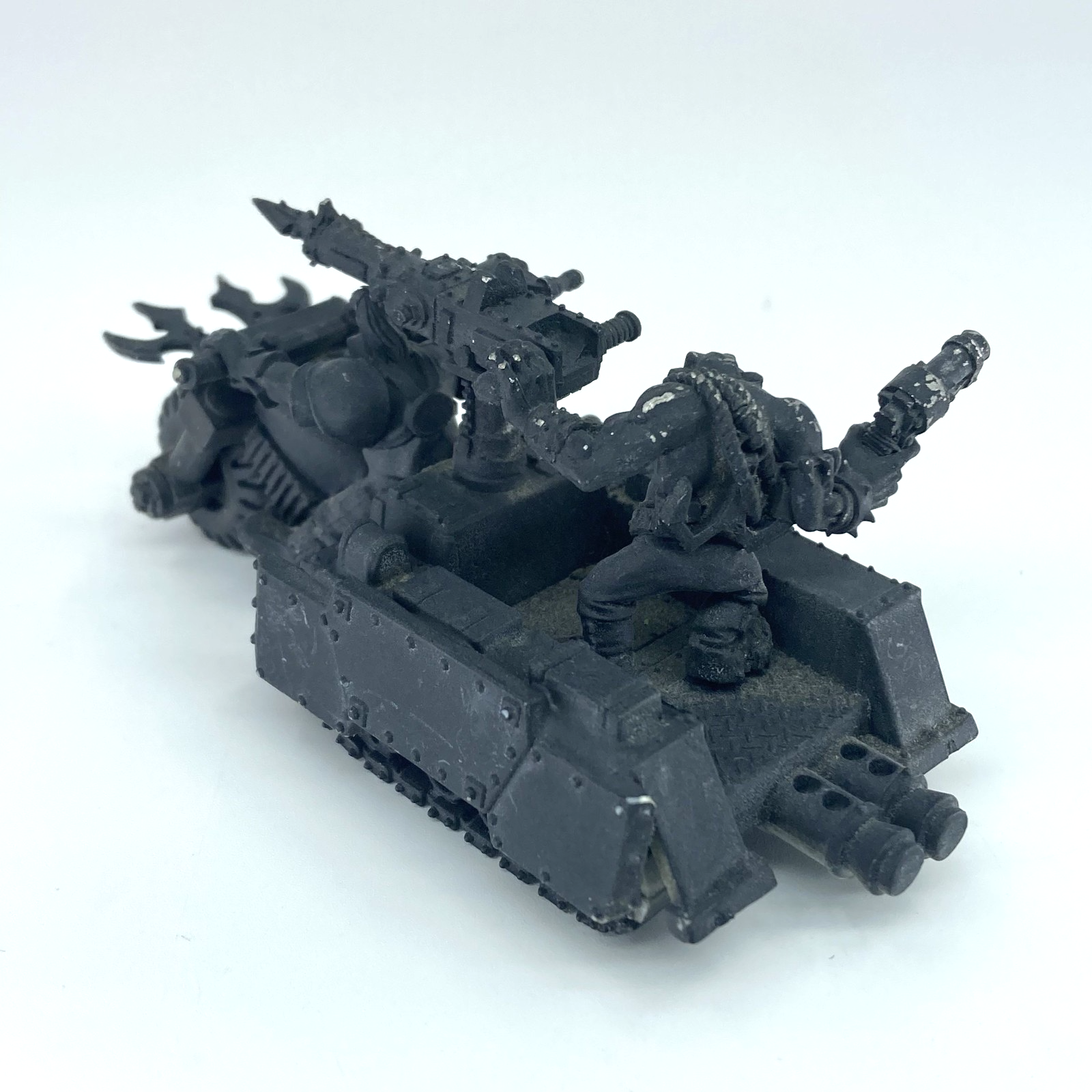 c8557668-e070-49fa-8e9b-f0840dea37be