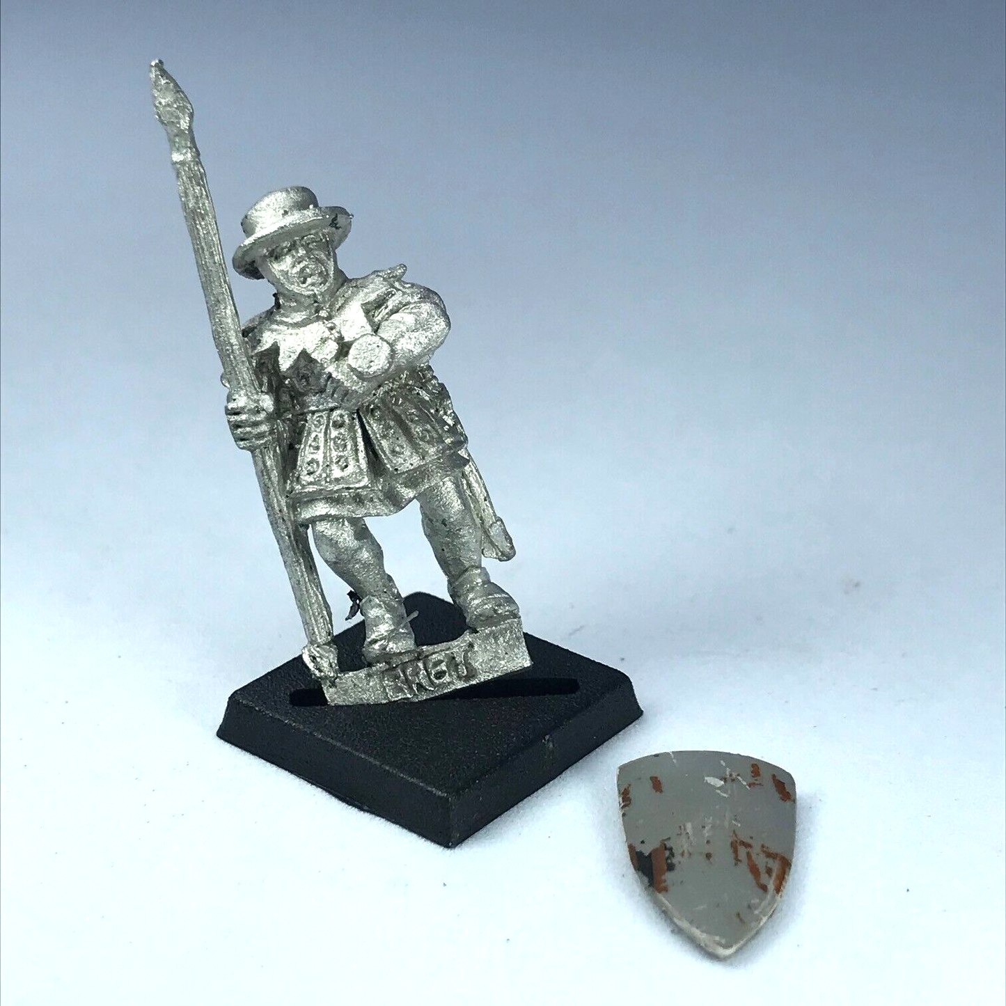 Bretonnia Men At Arms Spearman - Warhammer Fantasy Classic Metal GW X7493