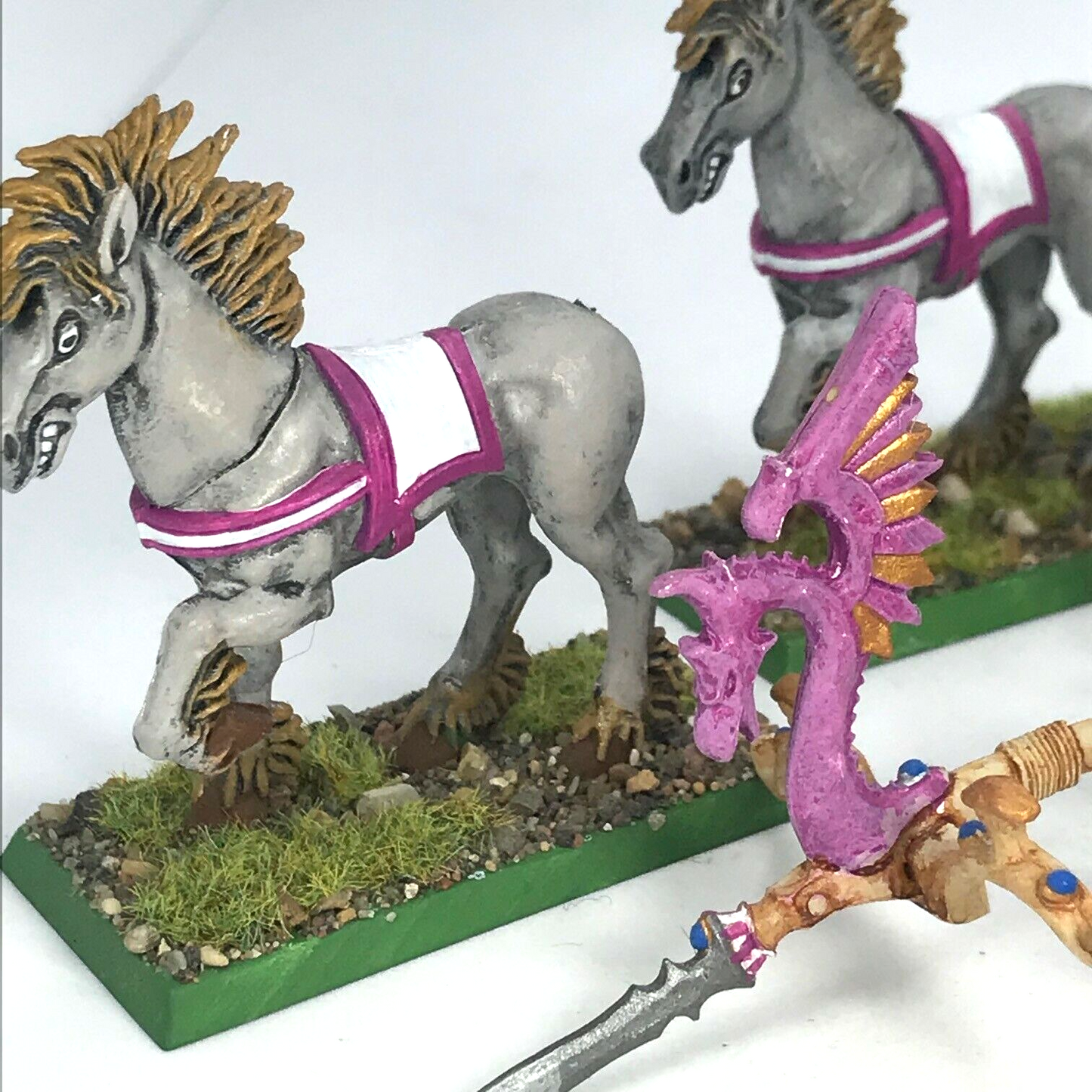 High Elf Elves Chariot and Crew - Painted - Warhammer Fantasy C1137