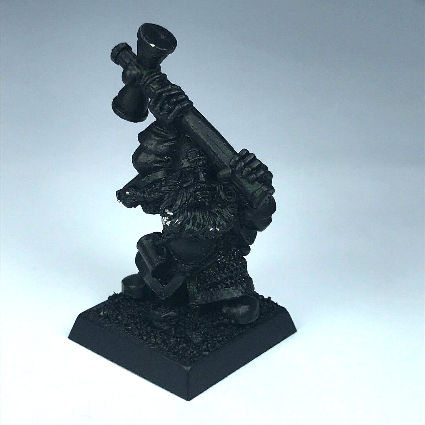 Metal Classic Dwarf Hammerer Warrior - Undercoated - Warhammer Fantasy X10460