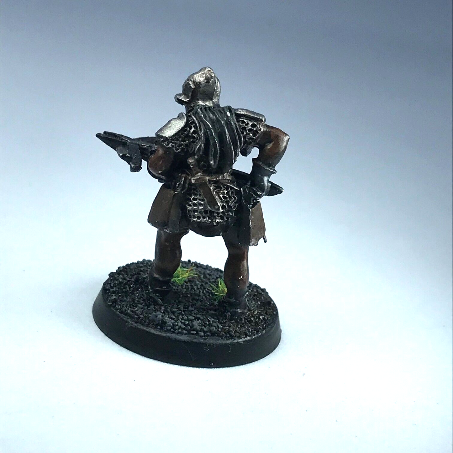 Uruk Hai with Crossbow - LOTR Warhammer Lord of the Rings Painted Metal X9493