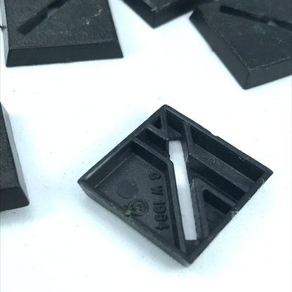 Original GW Dated 1984 - 20mm Square Base Warhammer Games Workshop X11813