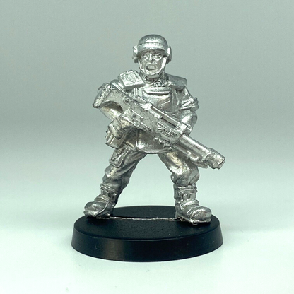 Cadian Shock Troop Rifleman Imperial Guard - Warhammer 40K Classic Metal X1271