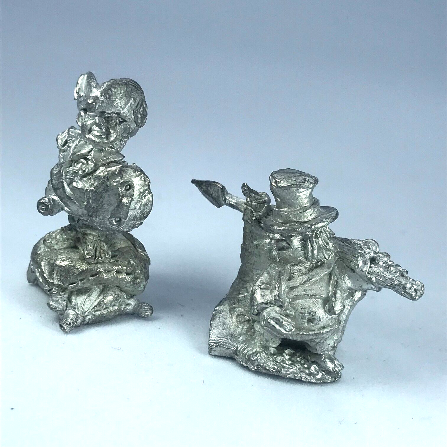 Dwarf Characters - Metal Miniatures Unpainted and Unbranded X8847