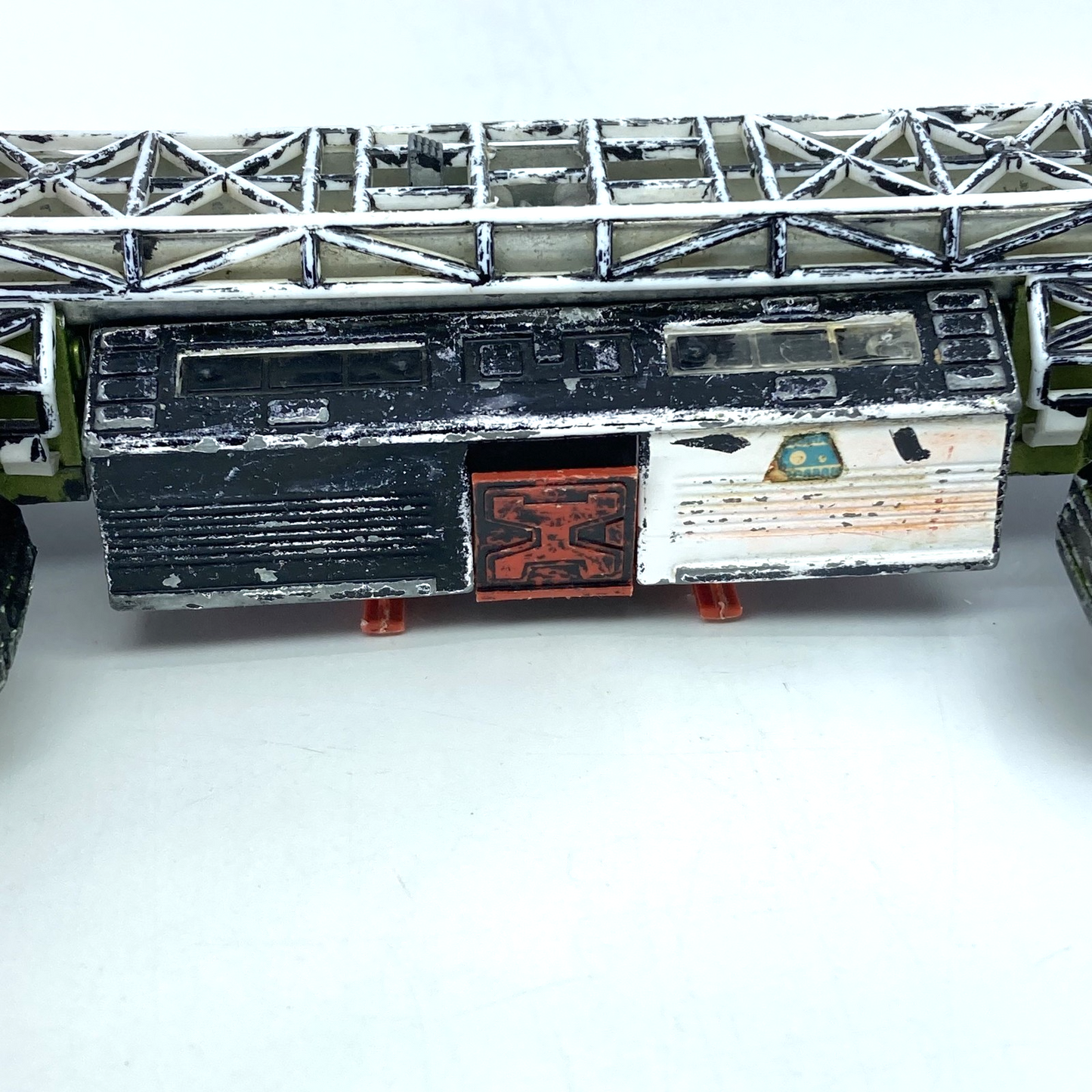 cd490d09-7b8a-4107-9f88-7d329720842c