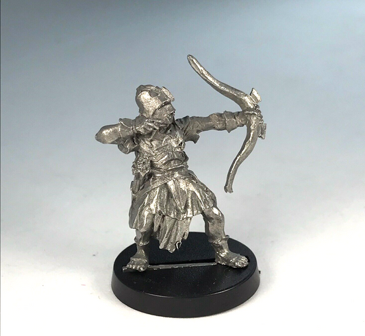 Uruk Hai Archer Scout LOTR - Warhammer / Lord of the Rings Metal X2594