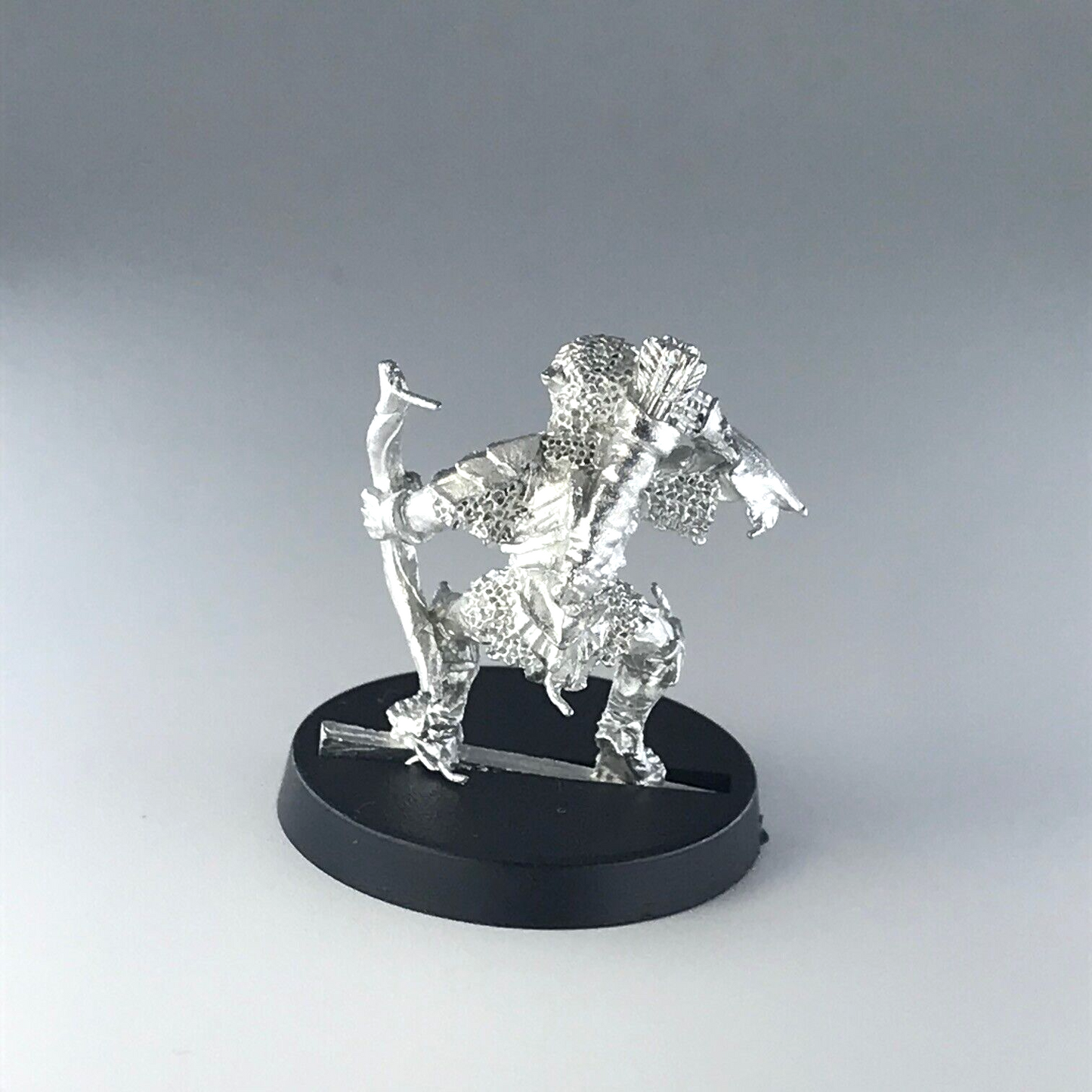 Moria Goblin Armoured Archer LOTR - Warhammer / Lord of the Rings Metal X12549