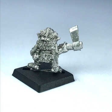 Forest Goblin with Axe Dated 1991 Classic Metal Citadel Warhammer Fantasy X10331