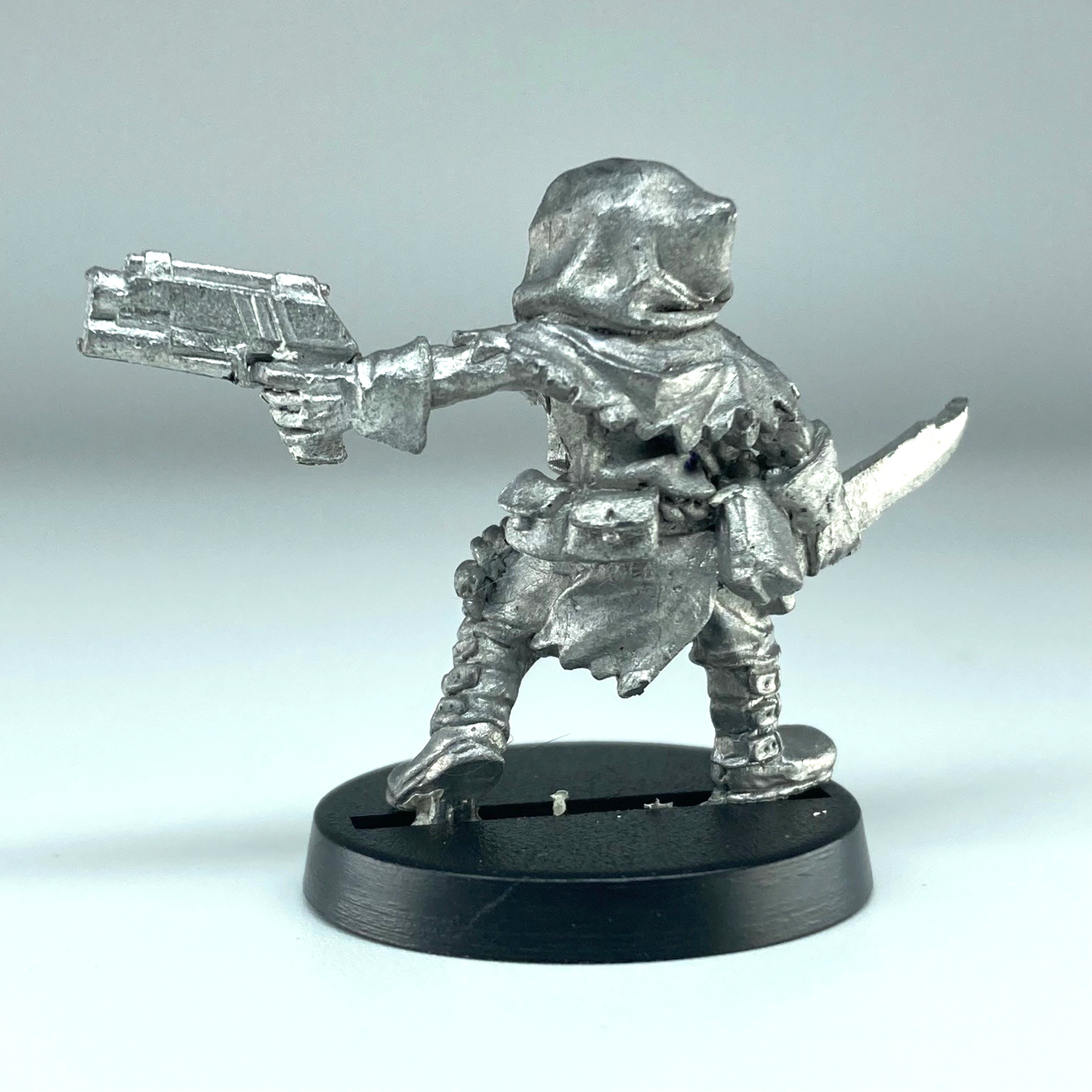 Cawdor Ganger - Necromunda Warhammer Games Workshop Classic Metal X14772