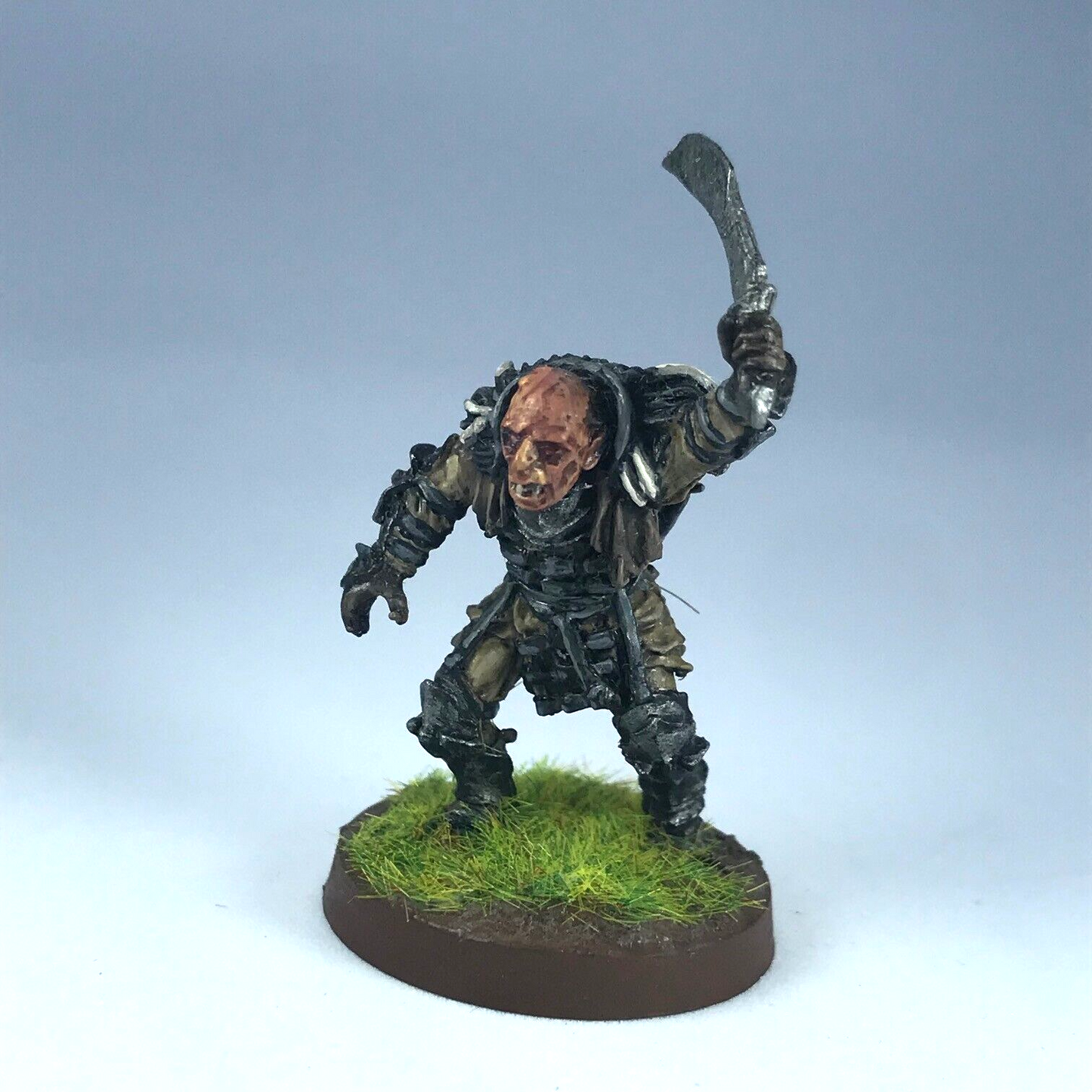 Grishnak Orc Captain LOTR Warhammer / Lord of the Rings Painted Metal X13314