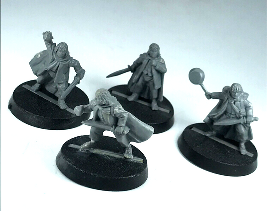 Hobbits Fellowship - LOTR / Warhammer / Lord of the Rings Painted Plastic X1404