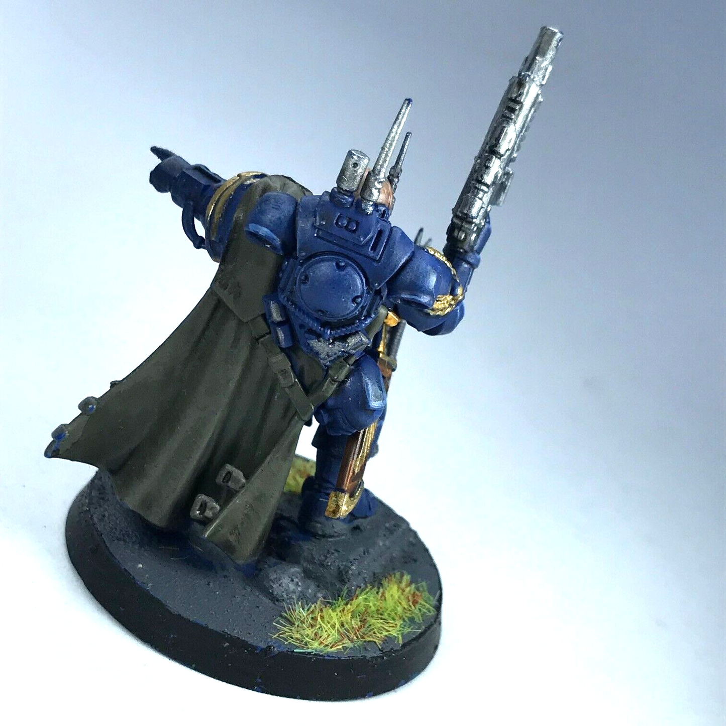 Ultramarine Captain in Phobos Armour Space Marine - Painted Warhammer 40K X1405