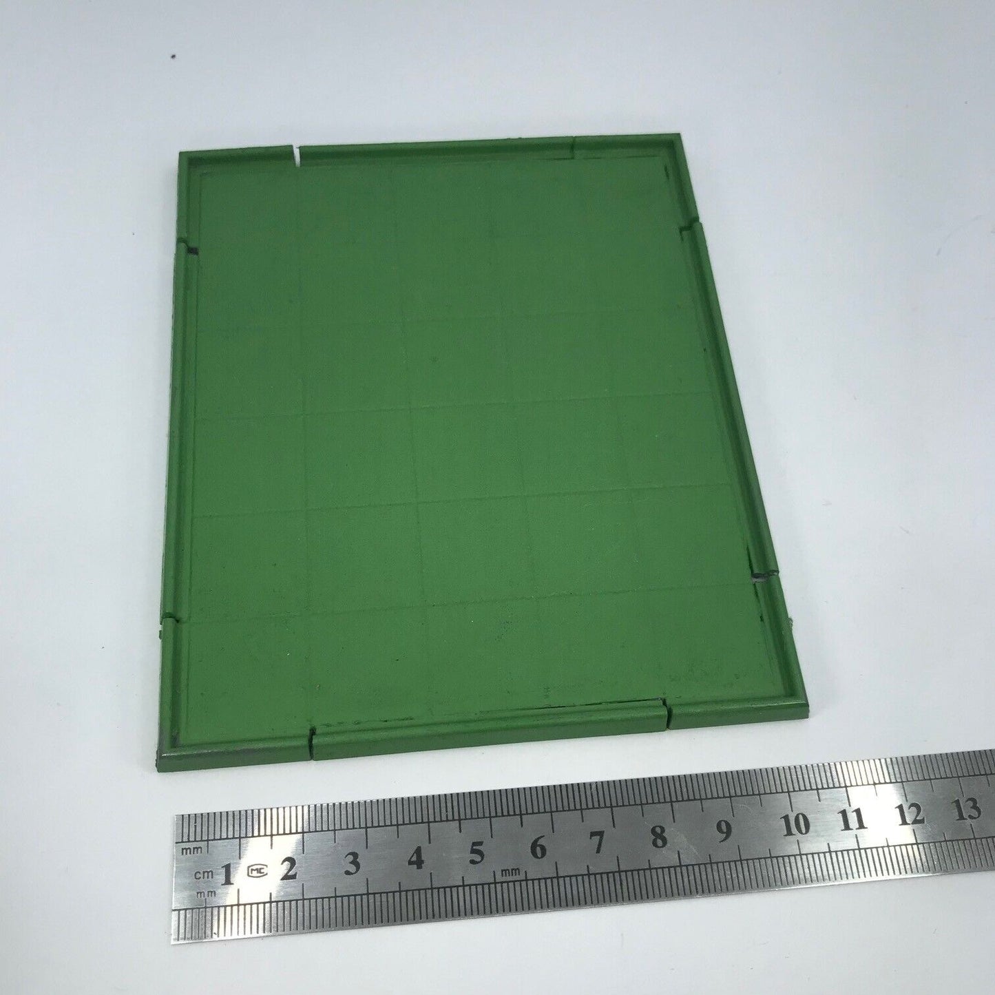 Model Movement Tray - Scale Shown - Warhammer Fantasy / Age of Sigmar MT3