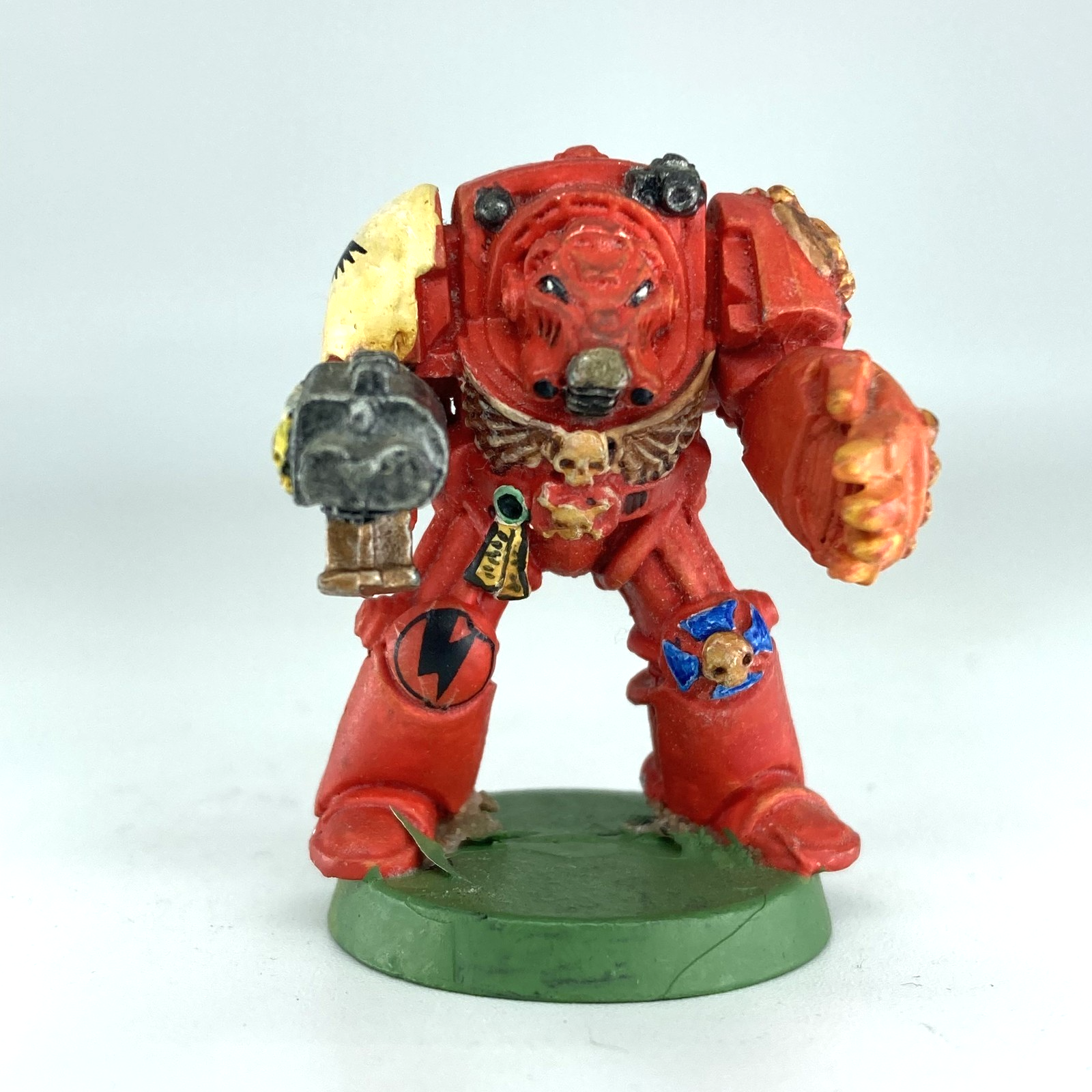 d6dca5b1-573d-49fd-b5d6-1a0ea582ce49