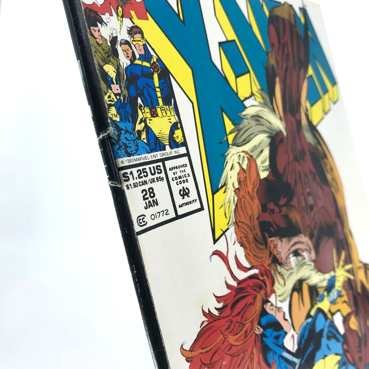 X-Men Issue 28 - Vintage Comic - Marvel Comics D445