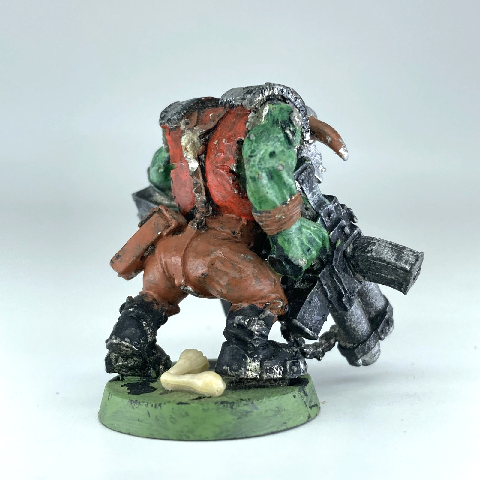 d9340e3e-b09c-480d-95a3-328811a63ecd