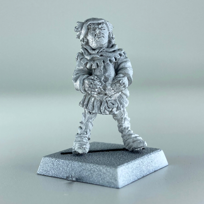 Citadel Villagers & Townsfolk - Games Workshop  Classic Metal X1629