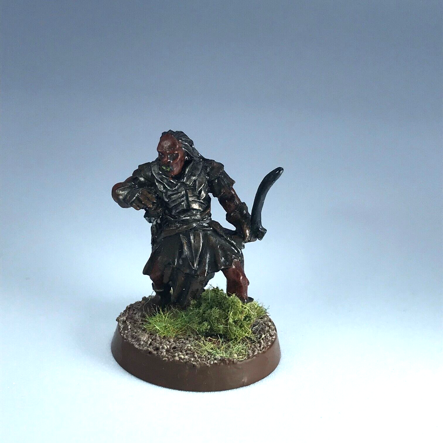 Uruk Hai Archer - LOTR Warhammer / Lord of the Rings Painted Metal X13282