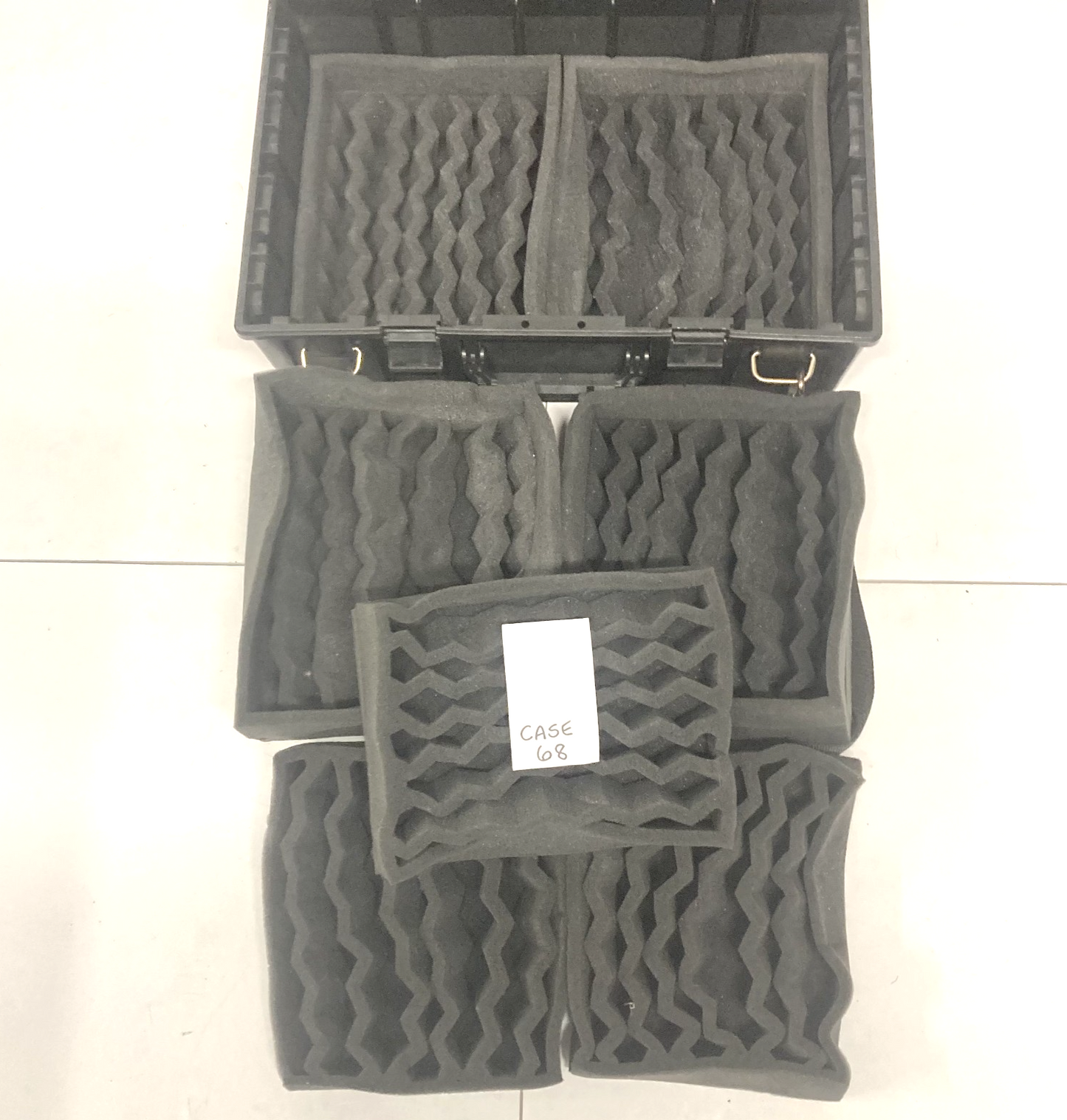 dc876640-f736-4c3a-b26a-9403a715de1f