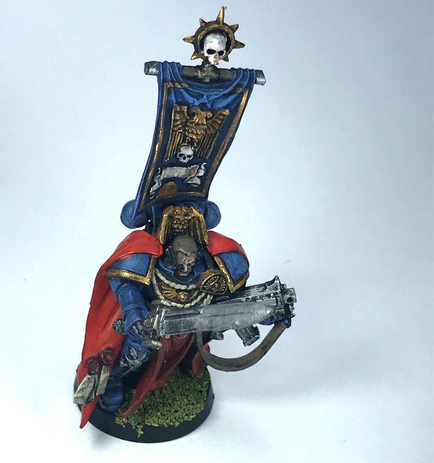 Classic Space Marine Ultramarine Captain - Painted - Warhammer 40K C3724