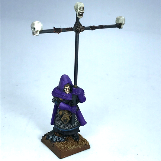 Classic Dark Elf Elves Warrior Standard Bearer - Warhammer Fantasy C3230