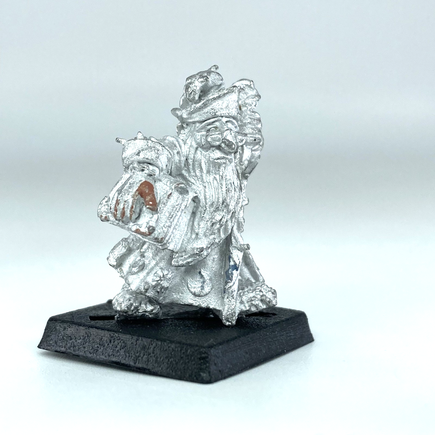 de384380-7ccd-4251-9220-f10b57d9e907