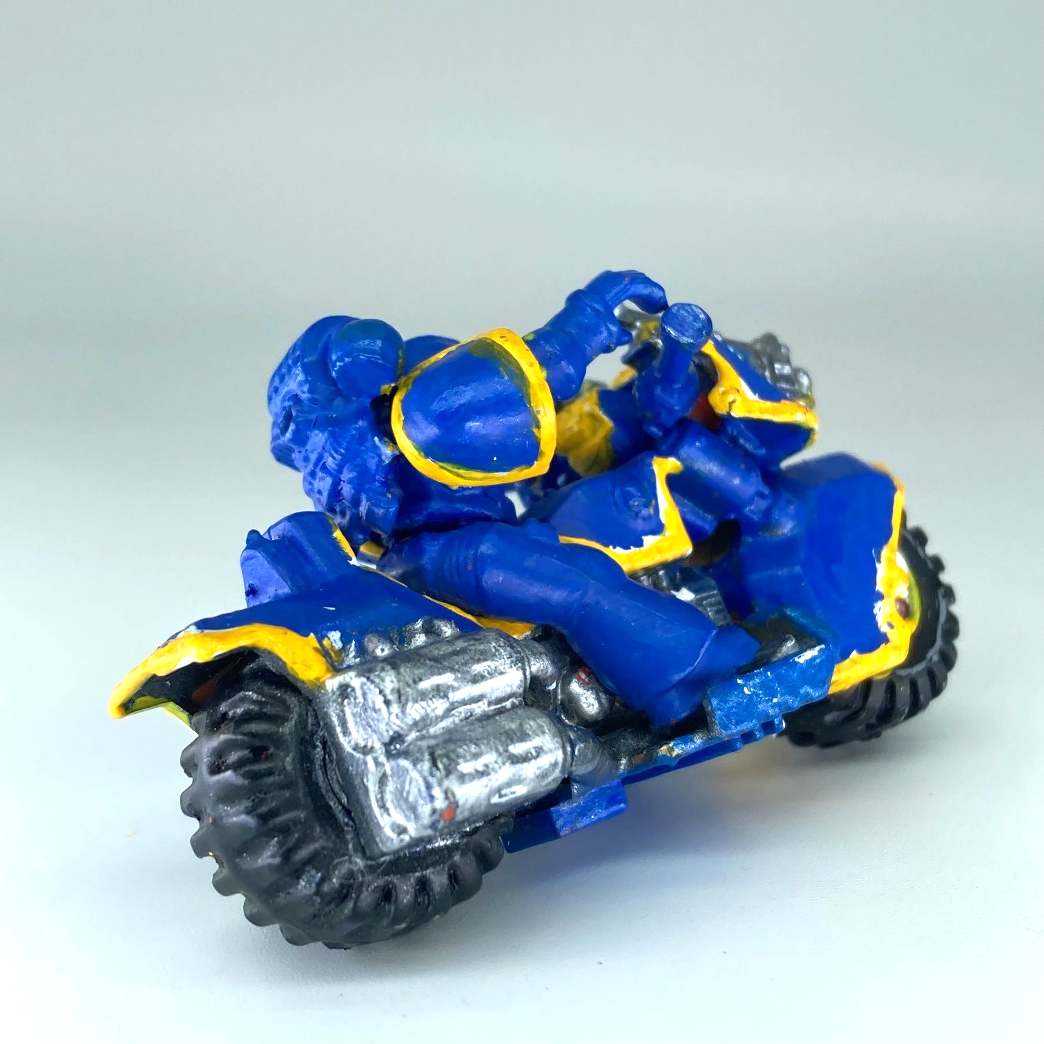 deadbd30-5e0e-4d2f-8df2-af41885c258f