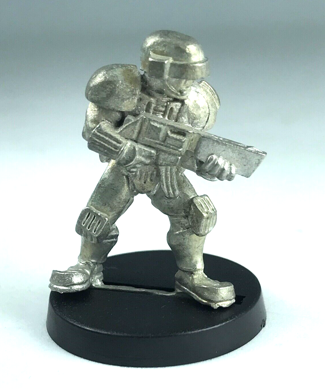 Classic Metal Harlequin Miniatures Space Cyber Soldier - Kevin White X2271