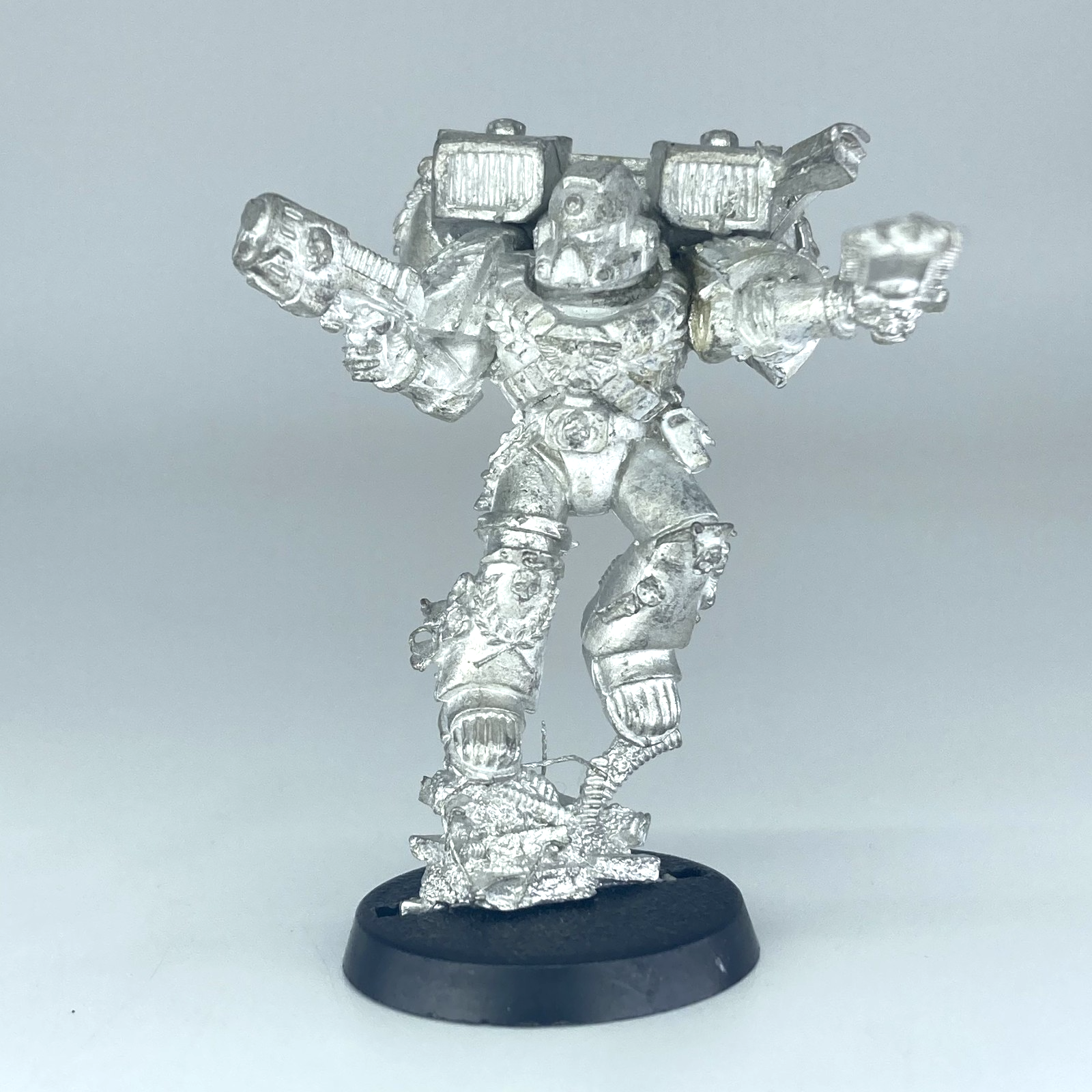 dfb60541-ee6f-4fb4-810e-91e384054471