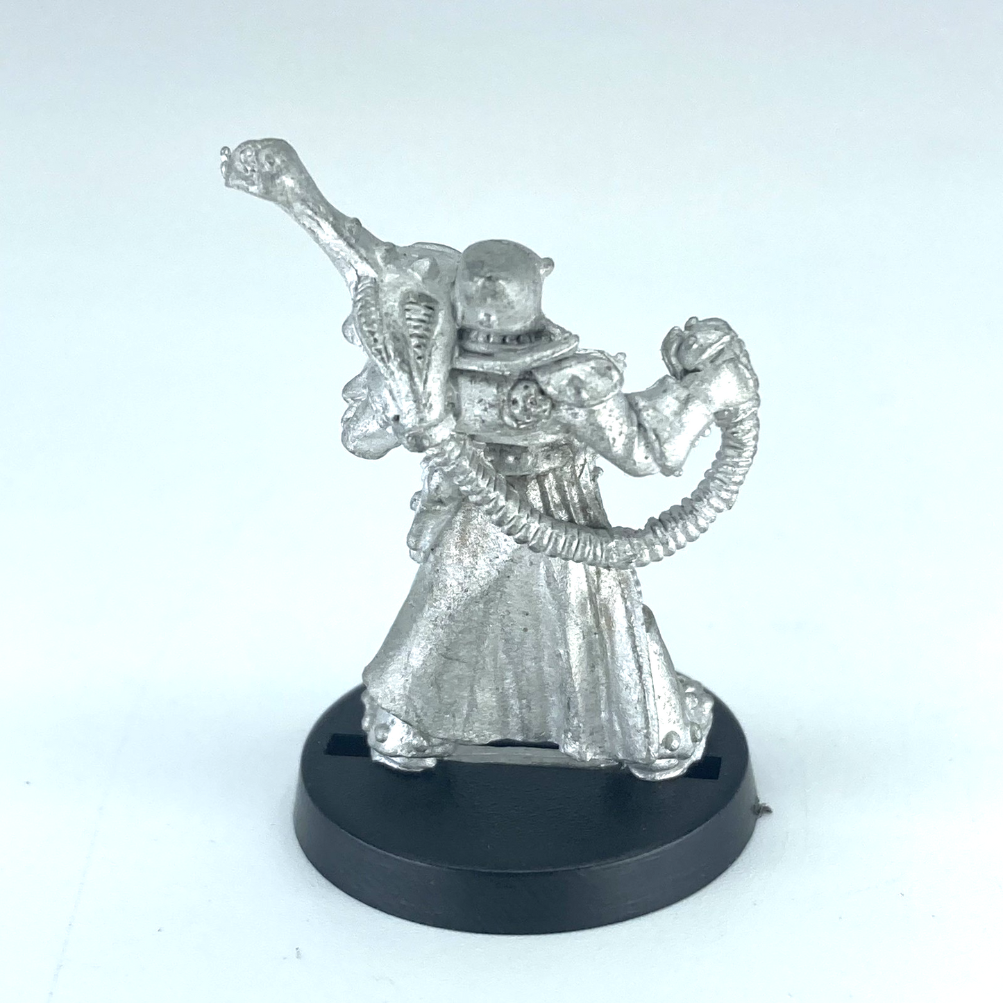 e00e37e6-dcee-4a8a-8f52-2bdbdec3c902