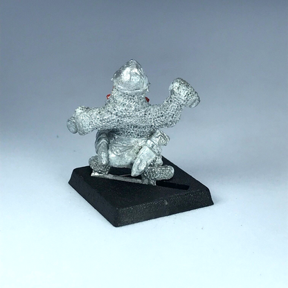 Dwarf Armoured Warrior Citadel - Warhammer Fantasy Classic Metal X11724