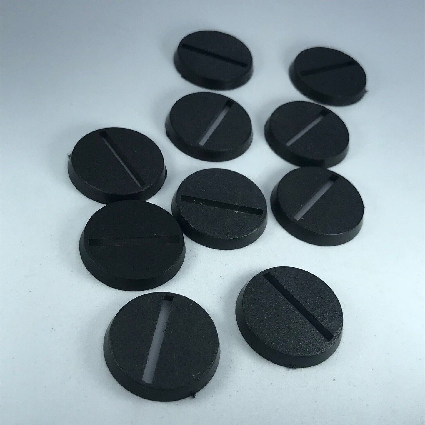 Original GW Dated 1992 25mm Round Bases Slotta - Warhammer Games Workshop X5297