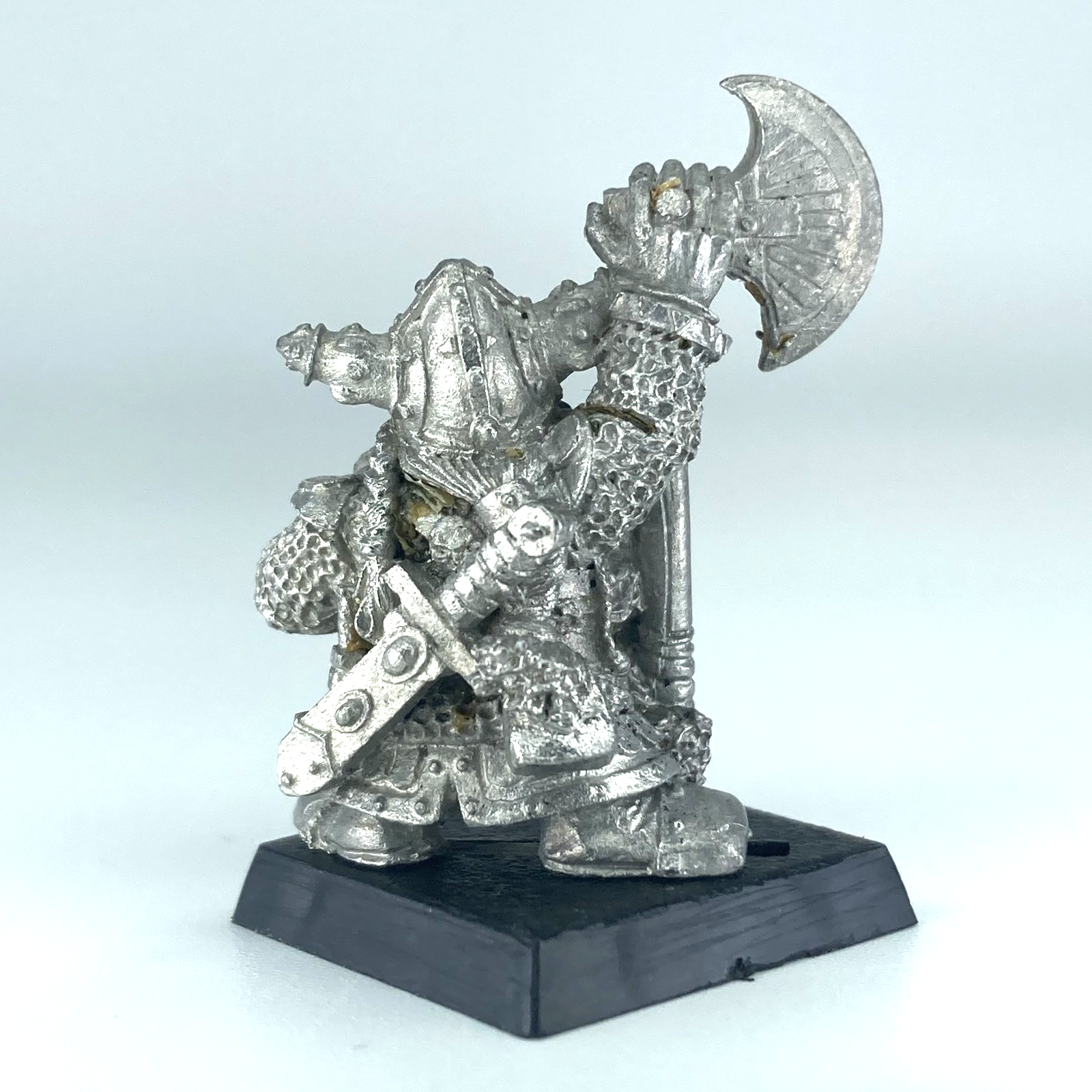 e1e34982-82f9-42de-ad77-b9d3814cee0f