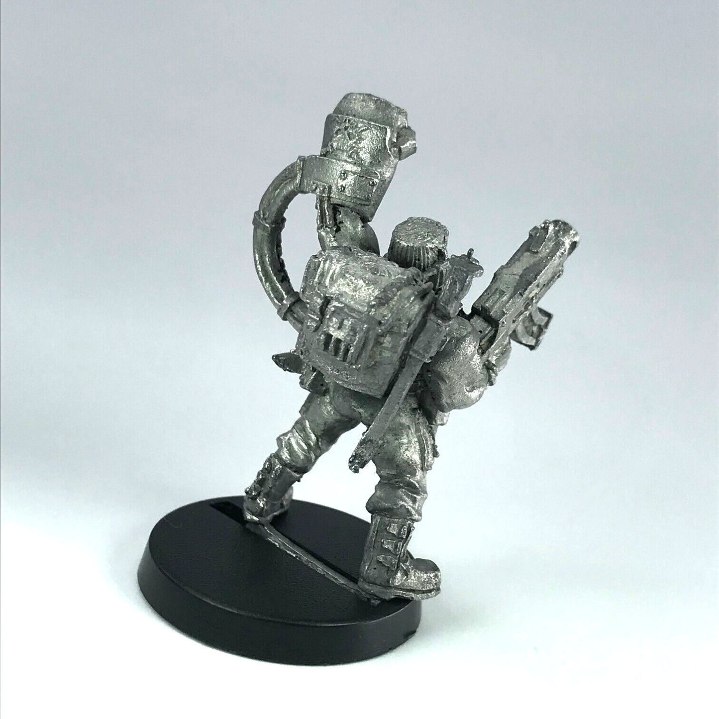 Catachan Lieutenant & Power Fist Imperial Guard - Warhammer 40K Metal X3986