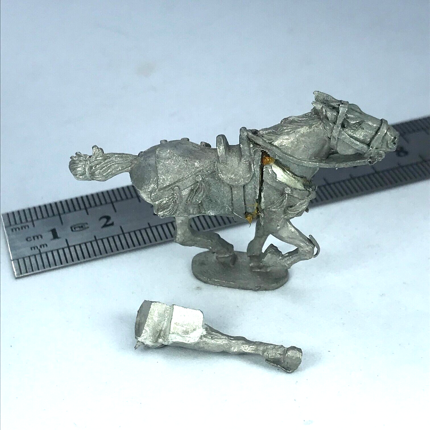 Metal Khandish Chariot Part Horse - LOTR / Warhammer / Lord of the Rings X11652