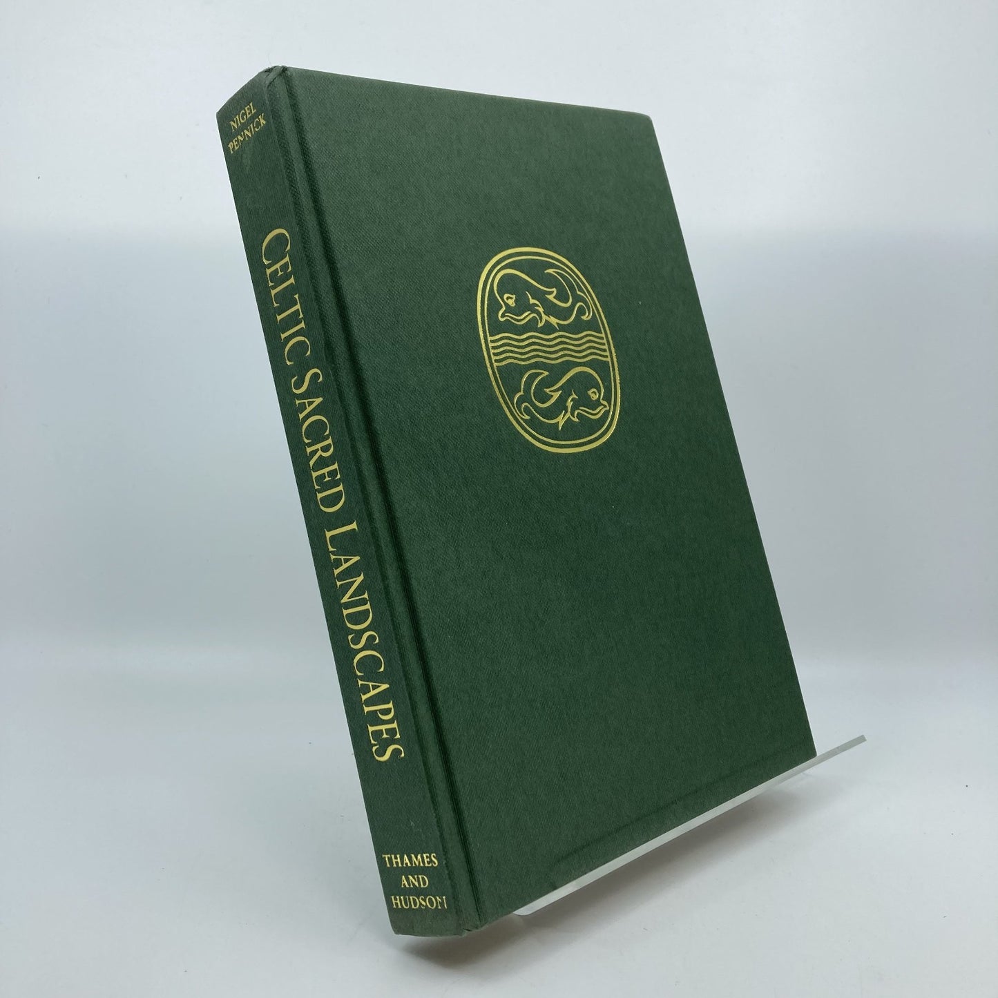 e7051cf0-943c-42db-b6d9-1c2c7cae77e0