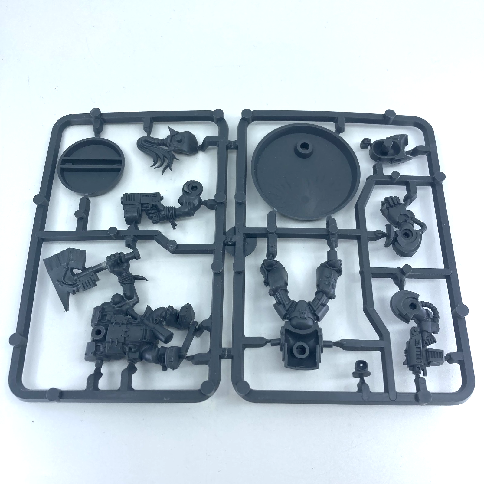 e7247e9d-17cc-40c7-89b4-fcd392572e27