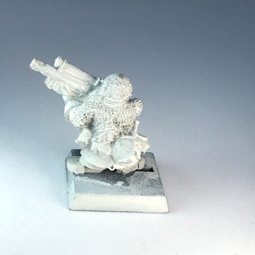 Dwarf Thunderer Rifleman - Citadel Warhammer Fantasy Classic Metal X8010