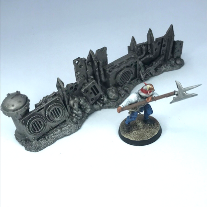 Wall Barricade Urban Scenery - Model for Scale only - Warhammer 40K C2953