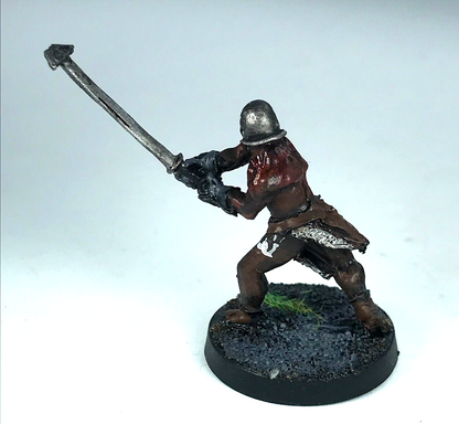 Uruk Hai Beserker LOTR - Warhammer / Lord of the Rings Painted Metal X6150