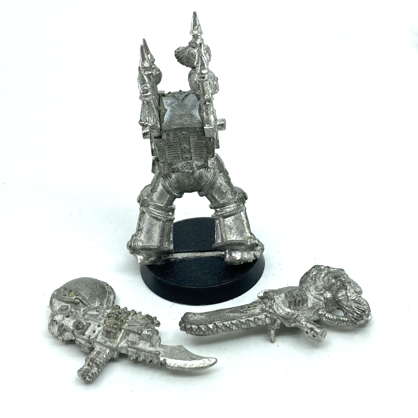 e9130977-1e06-402b-b602-fbd1c741d833