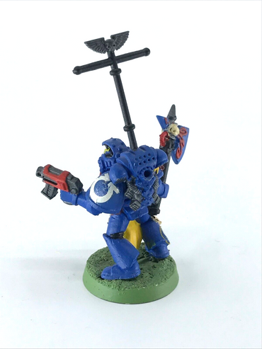 Ultramarines Librarian with Axe Space Marines - Warhammer 40K Metal C4933