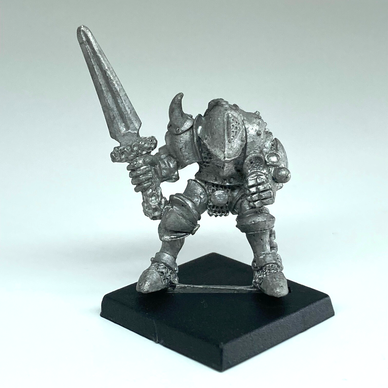 e9a52504-885c-474d-8012-e09e81eada42