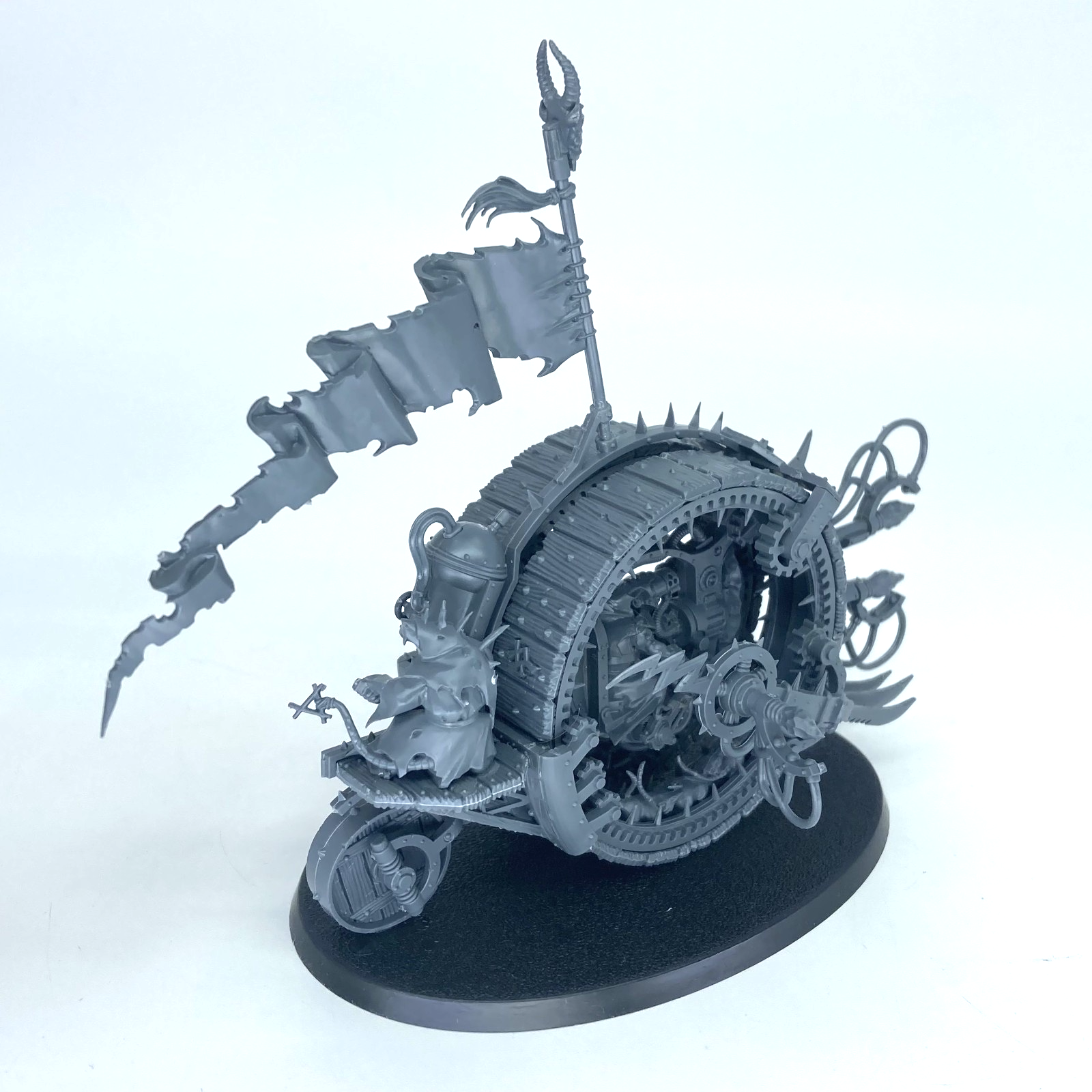 ea94e34f-52c7-43ef-b1a5-2eb92b40a358