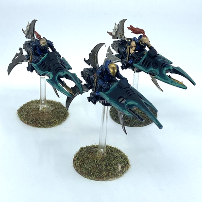 eb3f9a0b-d6e2-4e6d-a971-9adc13c16fe3