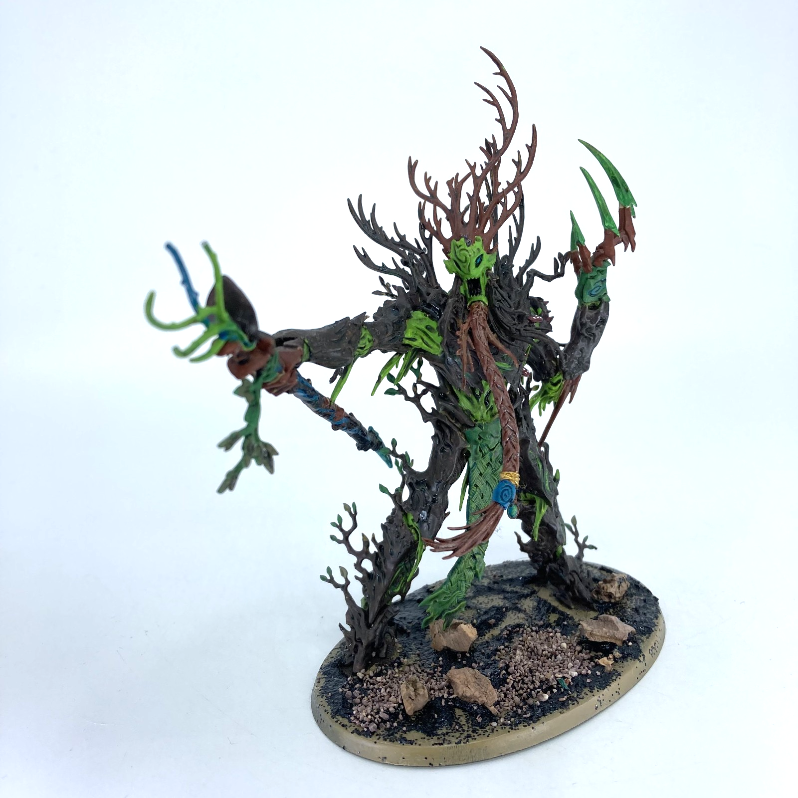 eb8b1cc8-ed3d-4c48-83cd-aafa7ca3eb33