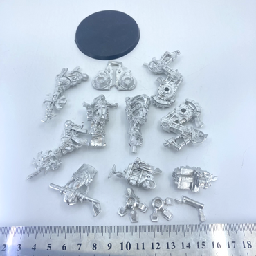 ec17042e-367e-4104-89b7-59c4c8f88fe9