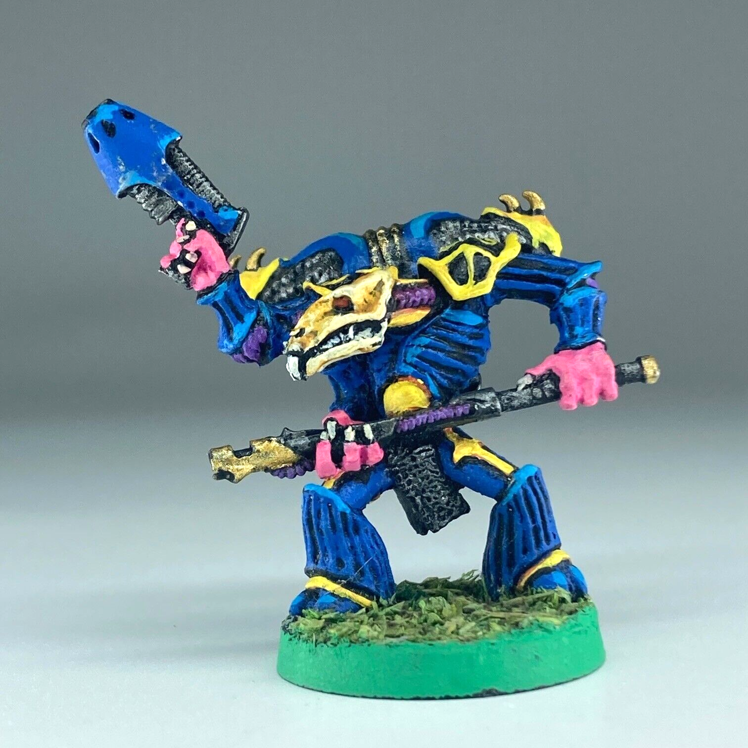 ec48299b-e381-4273-9ced-728970d2e8f2