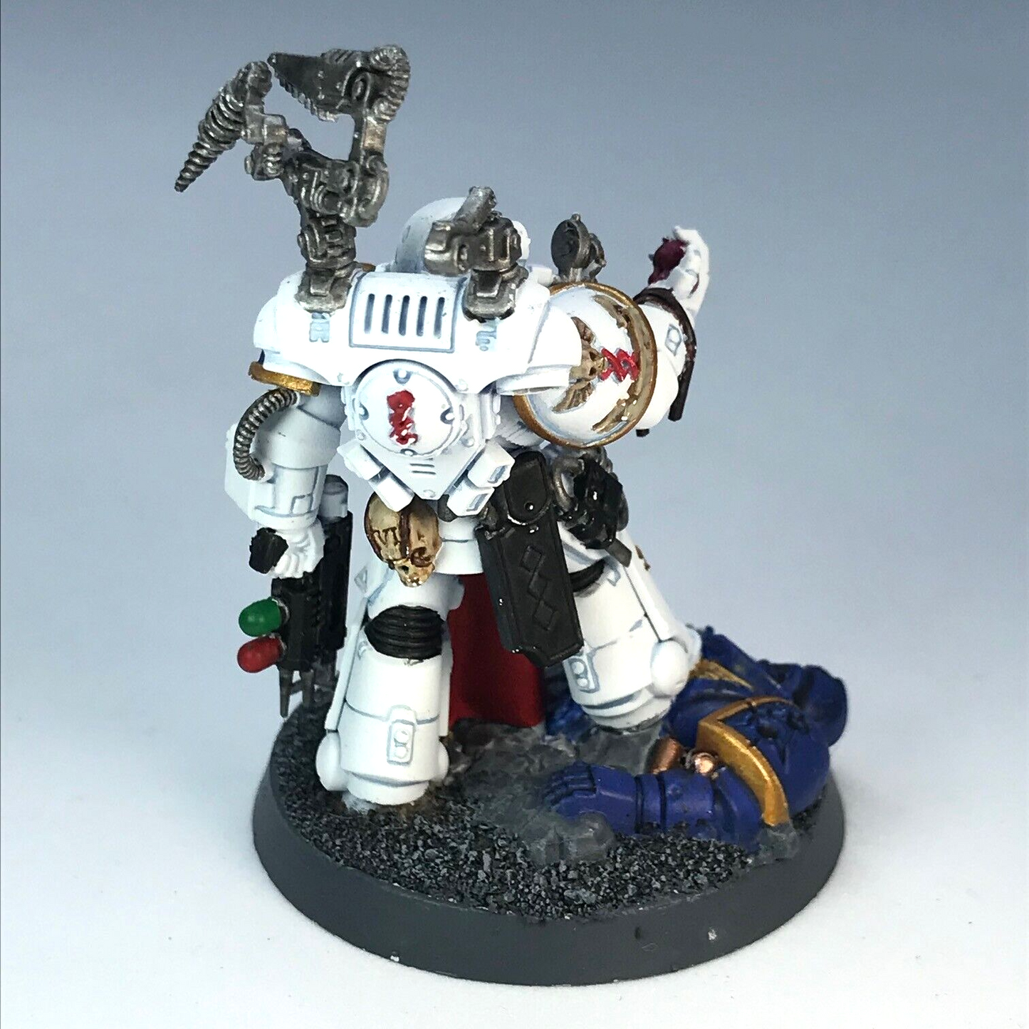 Primaris Apothecary Space Marine - Painted - Warhammer 40K X9922