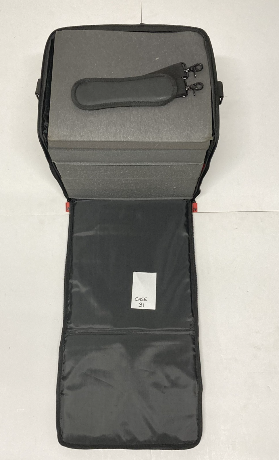 eeb277aa-b061-4bdb-a9aa-cd7f354380ae